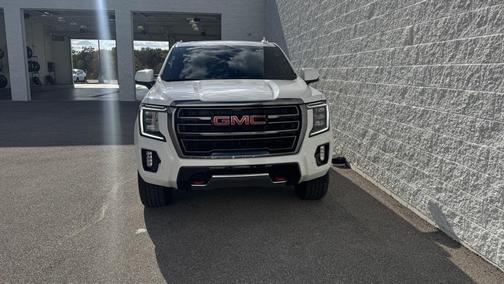 2021 GMC Yukon XL 4WD AT4
