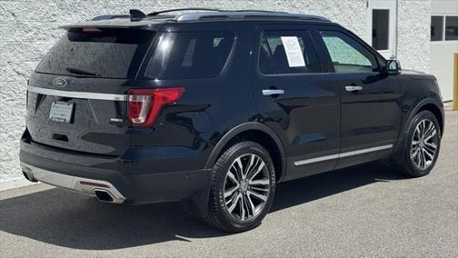 2017 Ford Explorer Platinum