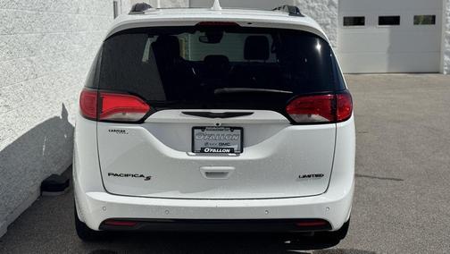 2020 Chrysler Pacifica Red S Edition
