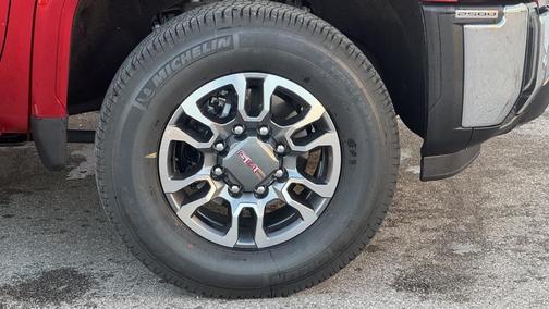 2025 GMC Sierra 2500 SLT