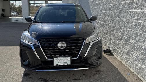 2023 Nissan Kicks S