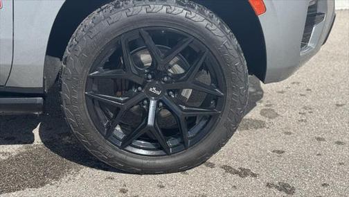 2023 GMC Yukon 4WD AT4