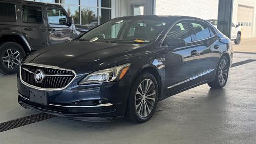 2017 Buick LaCrosse Essence