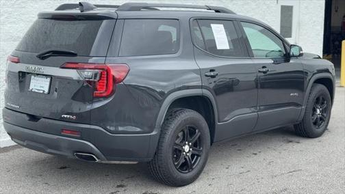 2020 GMC Acadia AWD AT4