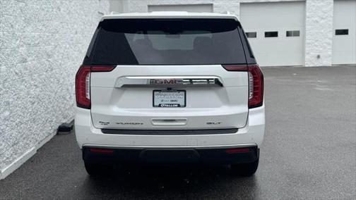 2022 GMC Yukon XL SLT