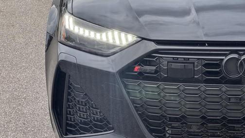 2021 Audi RS 7 4.0T