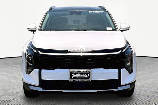 Glacial White Pearl 2026 Kia Sportage EX