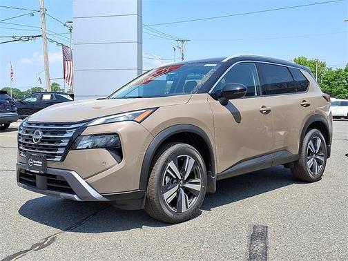 2025 Nissan Rogue SL