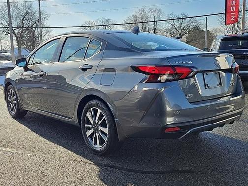 2025 Nissan Versa 1.6 SV