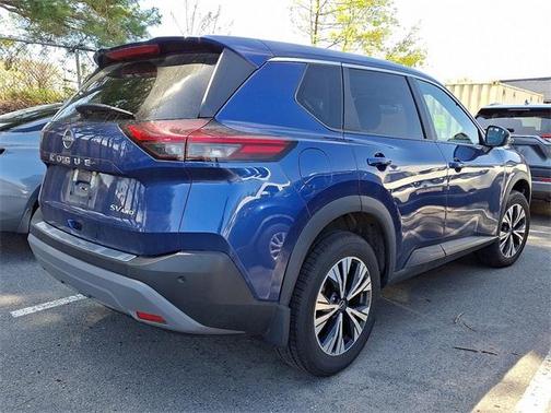 2022 Nissan Rogue SV