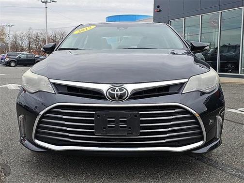 2017 Toyota Avalon XLE