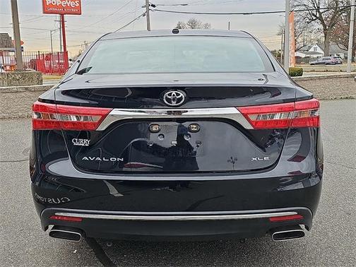 2017 Toyota Avalon XLE