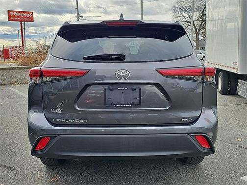 2020 Toyota Highlander L