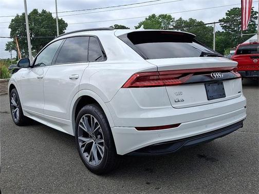 2020 Audi Q8 55 Premium