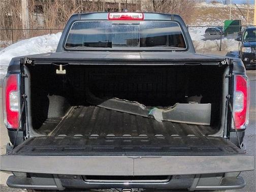 2021 GMC Canyon Denali