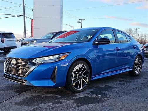 2025 Nissan Sentra SR