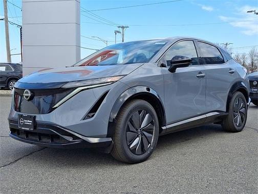 2025 Nissan ARIYA EVOLVE+