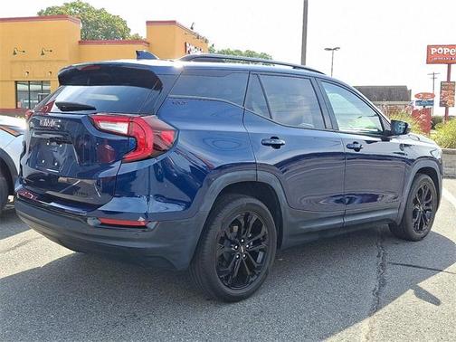 2022 GMC Terrain SLT