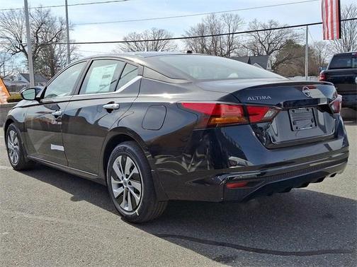2025 Nissan Altima S