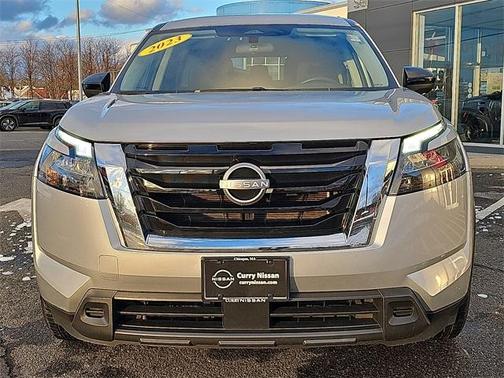2023 Nissan Pathfinder S