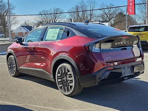 2026 Nissan Leaf PLAT+