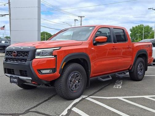 2025 Nissan Frontier PRO-4X