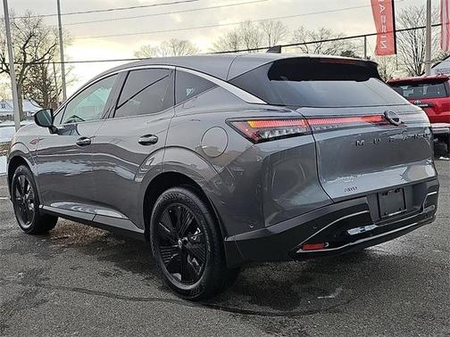 2025 Nissan Murano SV