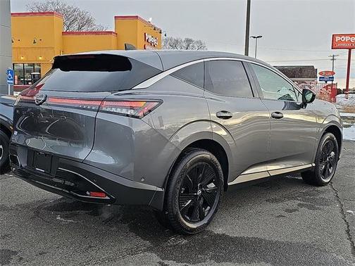 2025 Nissan Murano SV