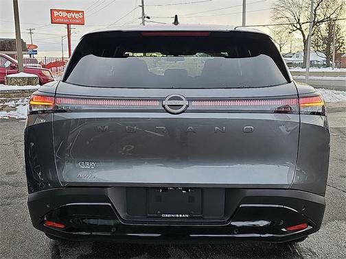 2025 Nissan Murano SV