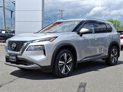 2021 Nissan Rogue SL