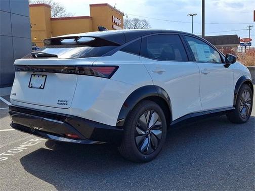 2025 Nissan ARIYA EVOLVE+