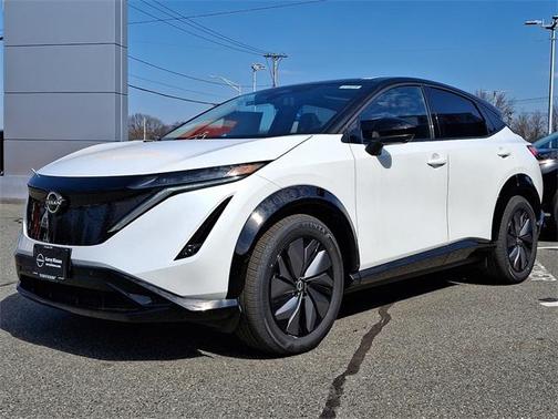 2025 Nissan ARIYA EVOLVE+