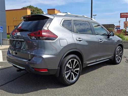 2019 Nissan Rogue SL