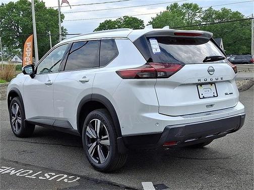 2025 Nissan Rogue SL