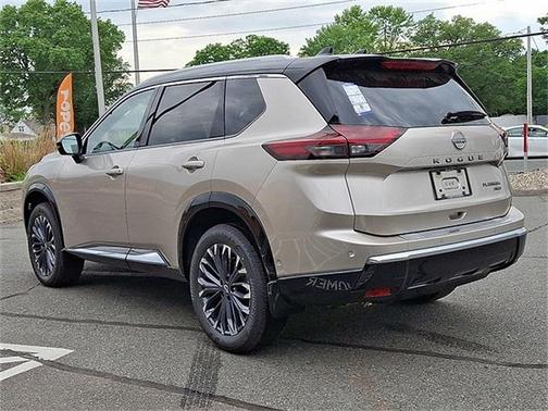 2025 Nissan Rogue Platinum