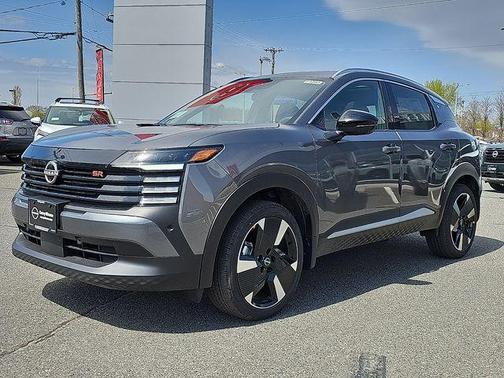 Gun Metallic 2026 Nissan Kicks SR