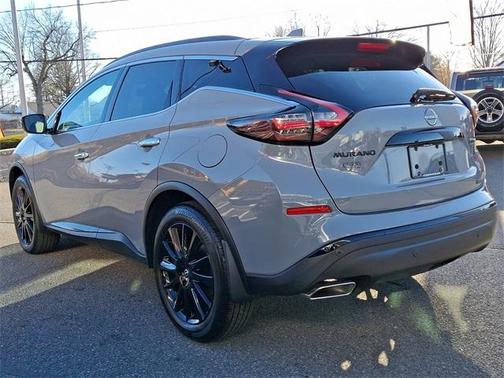 2024 Nissan Murano SV