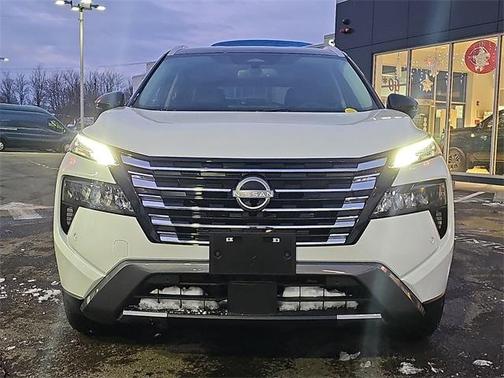 2025 Nissan Rogue SL