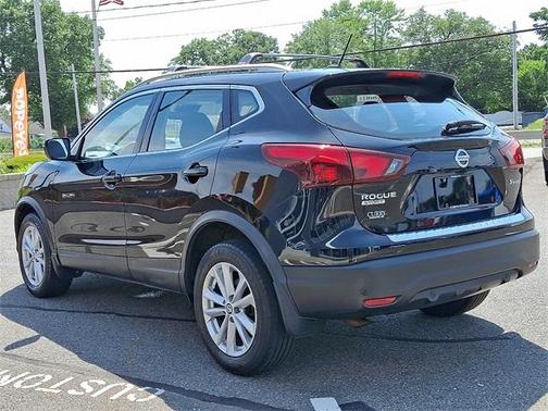 2019 Nissan Rogue Sport SV