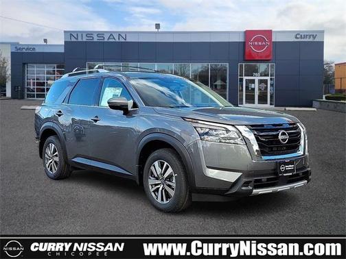 2025 Nissan Pathfinder SL