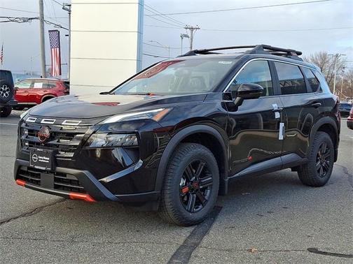 2025 Nissan Rogue Rock Creek