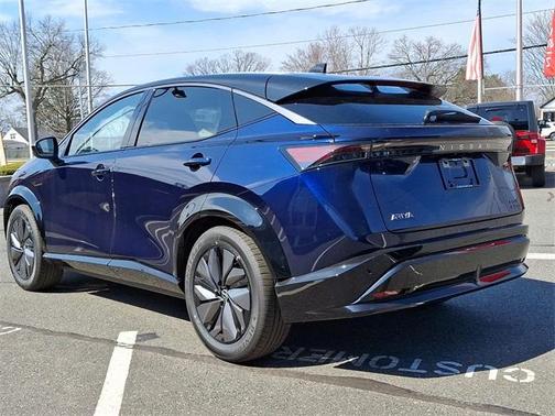2025 Nissan ARIYA EVOLVE+