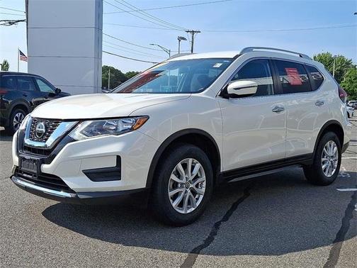 2020 Nissan Rogue SV