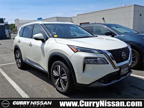 2022 Nissan Rogue SL