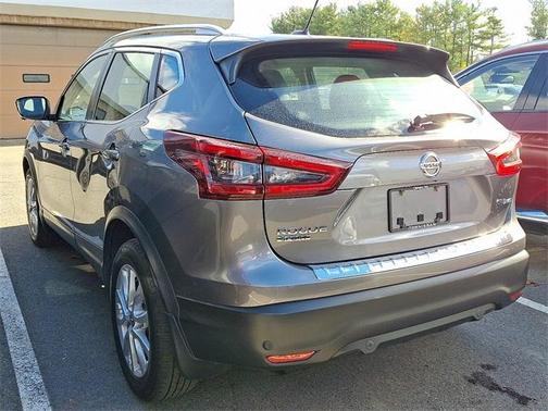 2022 Nissan Rogue Sport SV