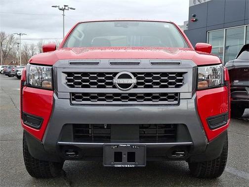 2025 Nissan Frontier SV