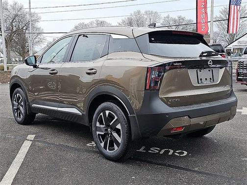 2026 Nissan Kicks SV