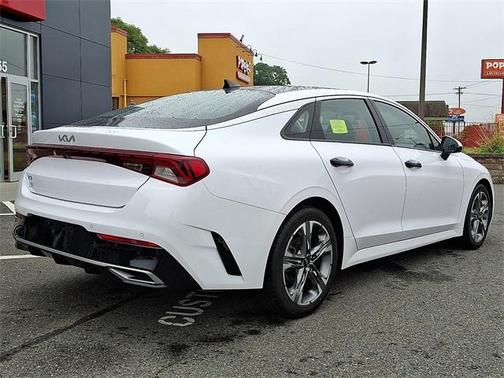 2023 Kia K5 EX