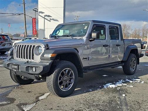 2020 Jeep Gladiator Sport
