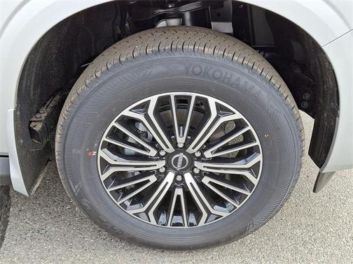 2025 Nissan Armada SL